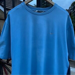 Vintage Y2K Nike Mini Swoosh T-Shirt